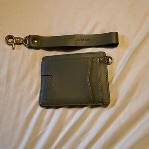 Andar Olive Green Leather Wallet with Strap